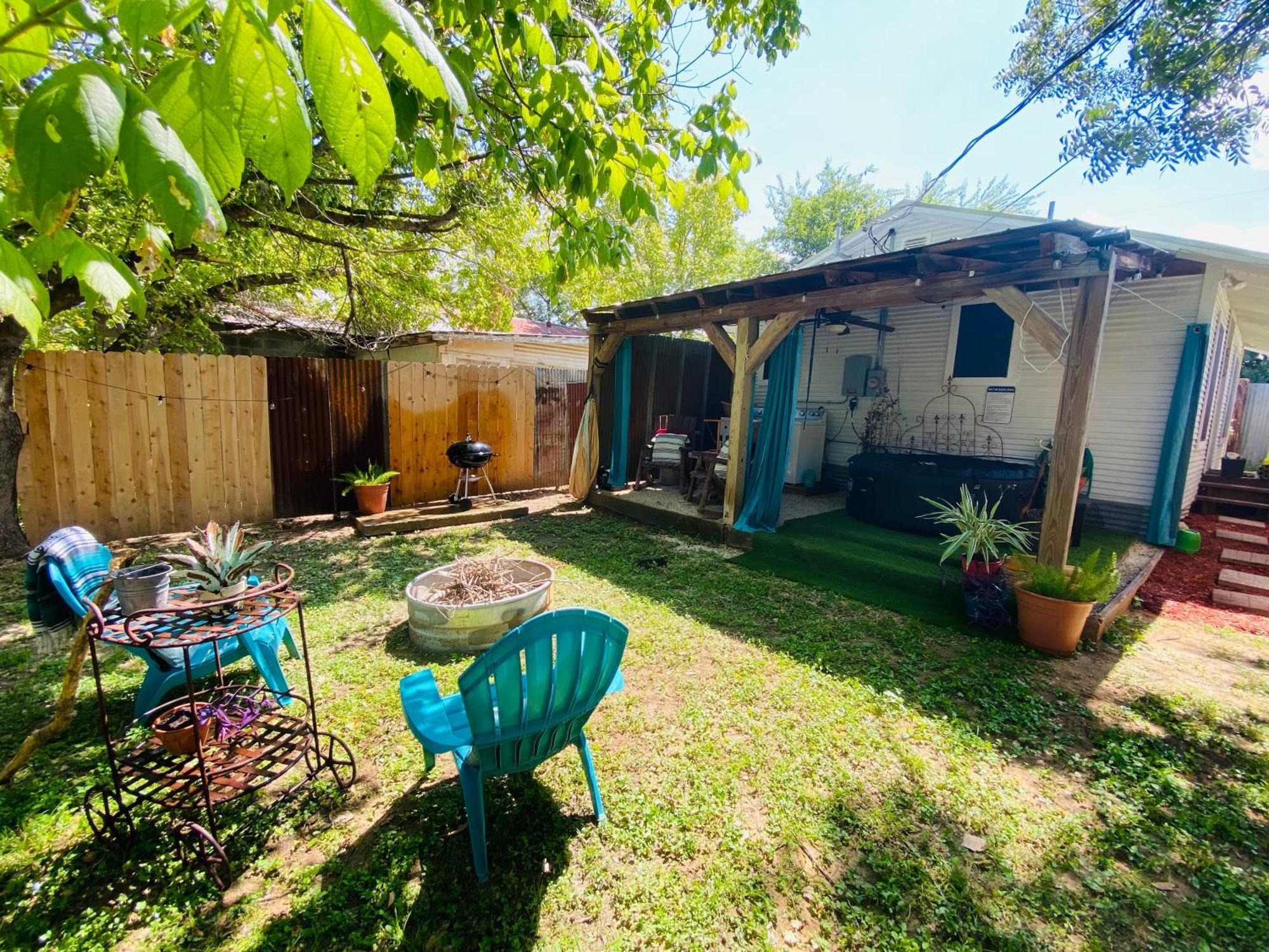 8Th St. Cowboy Haus I Biker Friendly I River Bandera Εξωτερικό φωτογραφία